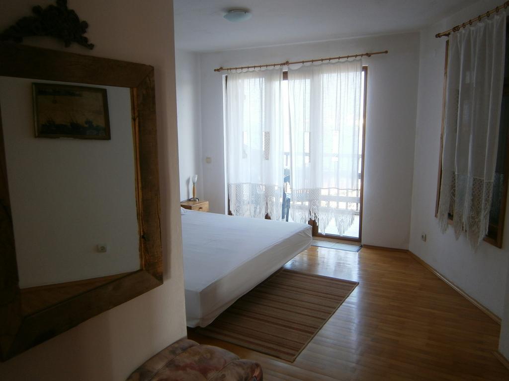 Apartment Apolonia 14 Sozopol Bagian luar foto